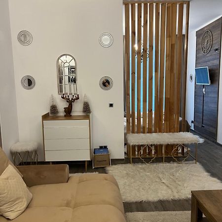 Aki Studio Silver Mountain Poiana Brasov Luaran gambar