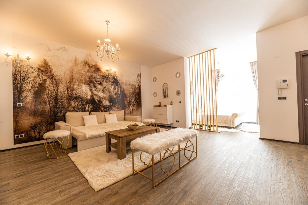 Aki Studio Silver Mountain Poiana Brasov Luaran gambar