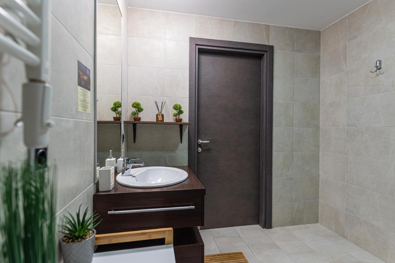 Aki Studio Silver Mountain Poiana Brasov Luaran gambar